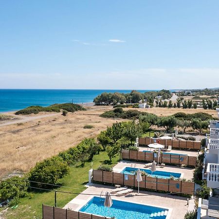 גנאדי Rita Mare Seafront Villas Heated Pools מראה חיצוני תמונה