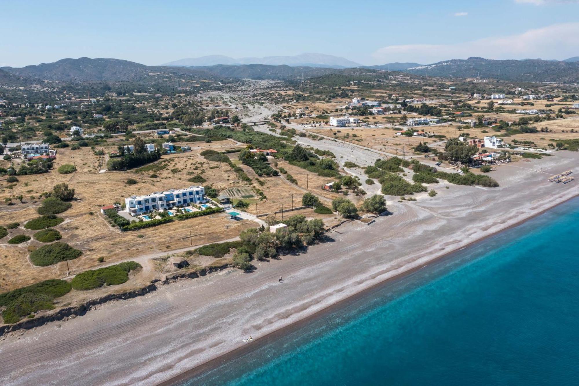 גנאדי Rita Mare Seafront Villas Heated Pools מראה חיצוני תמונה