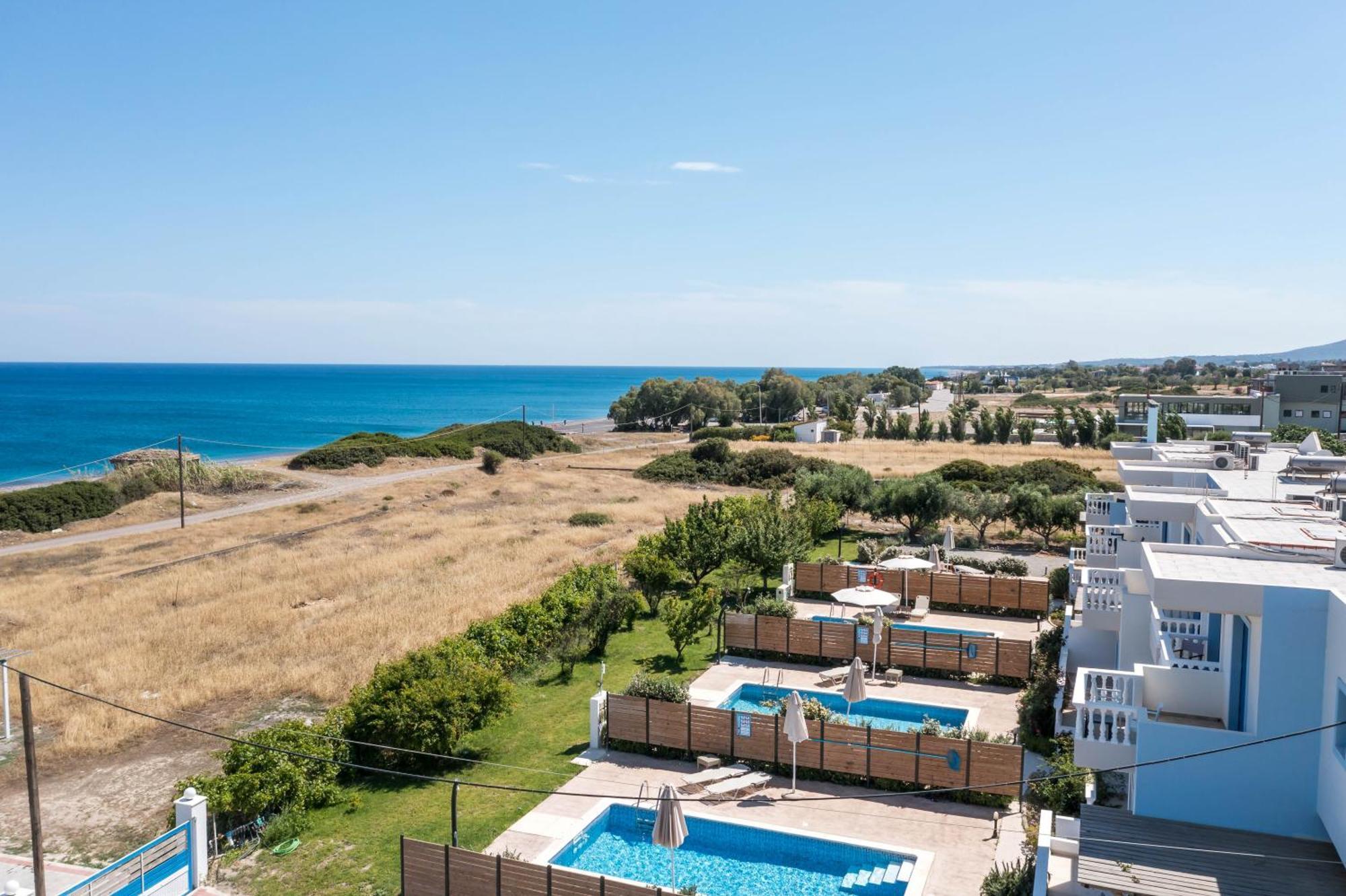גנאדי Rita Mare Seafront Villas Heated Pools מראה חיצוני תמונה