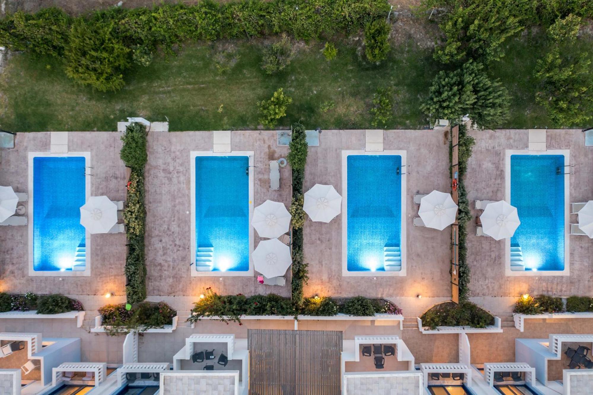 גנאדי Rita Mare Seafront Villas Heated Pools מראה חיצוני תמונה
