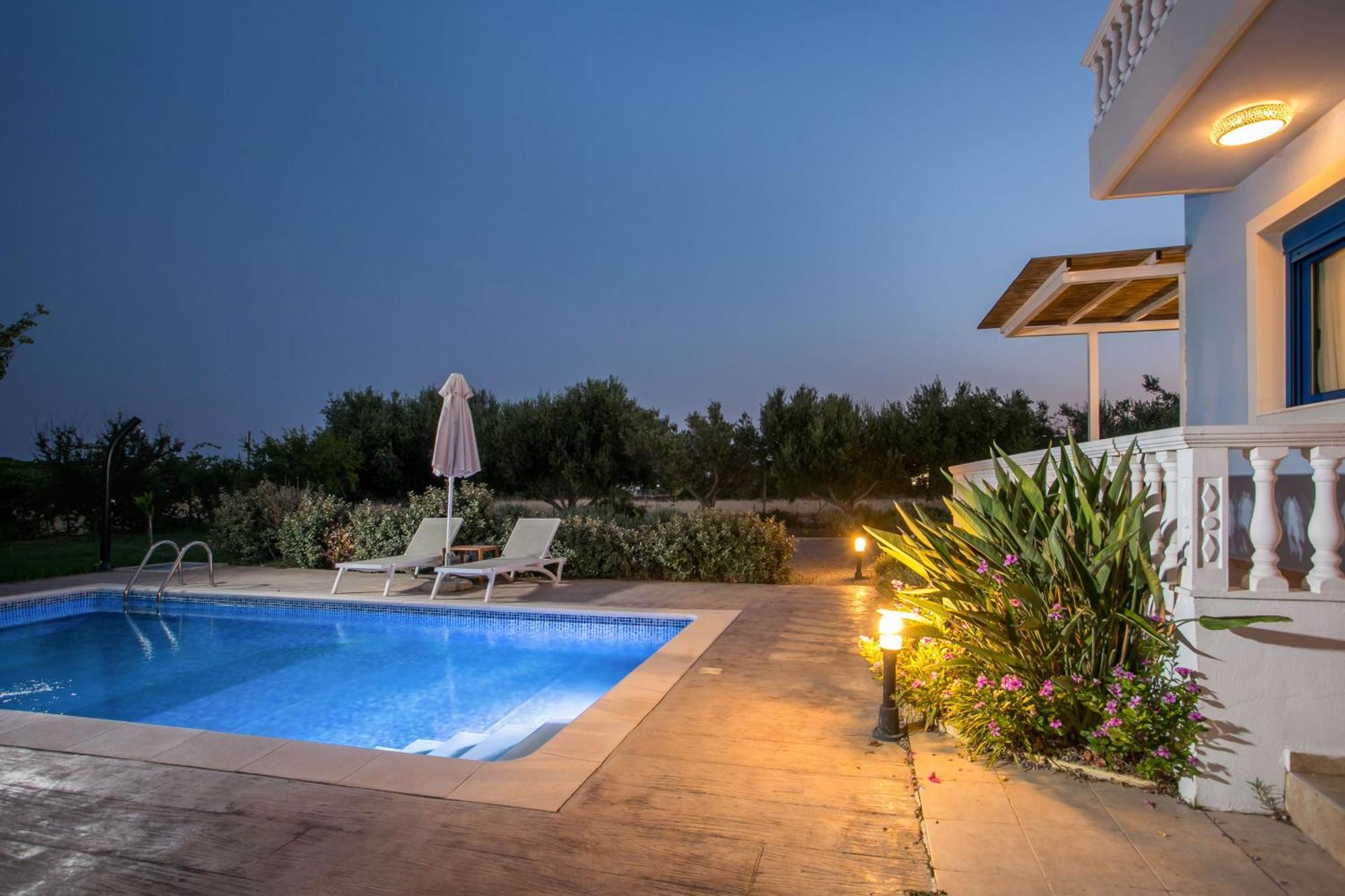 גנאדי Rita Mare Seafront Villas Heated Pools מראה חיצוני תמונה