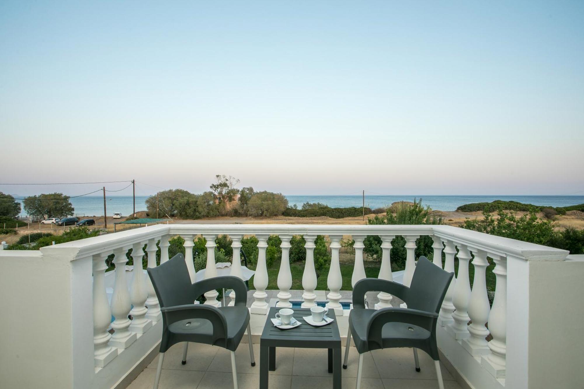 גנאדי Rita Mare Seafront Villas Heated Pools מראה חיצוני תמונה