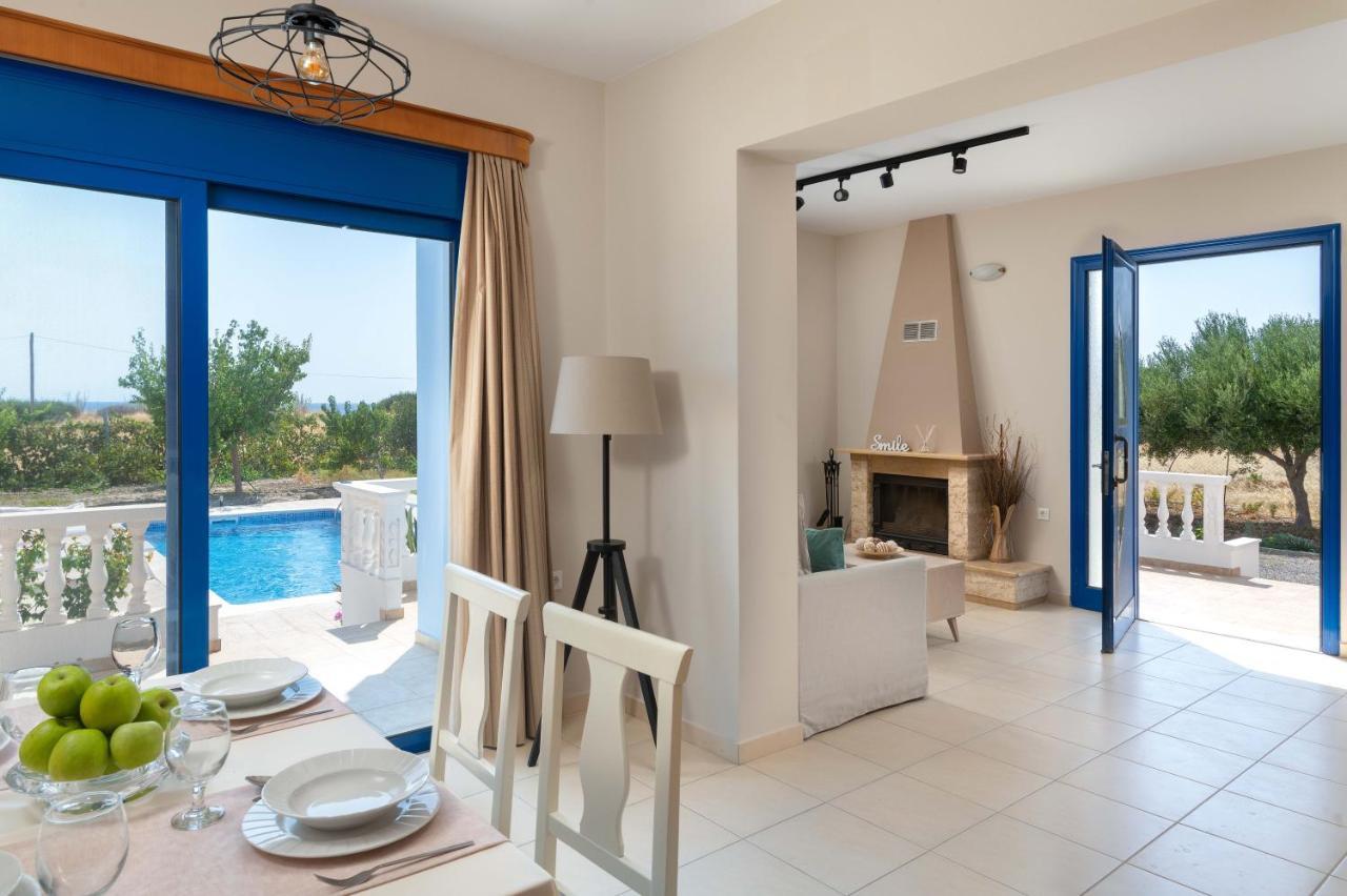 גנאדי Rita Mare Seafront Villas Heated Pools מראה חיצוני תמונה